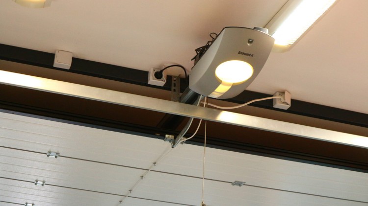 Zestaw do bramy garażowej JIM3ESA TURBO  (do 11m²) Beninca 3.jpg